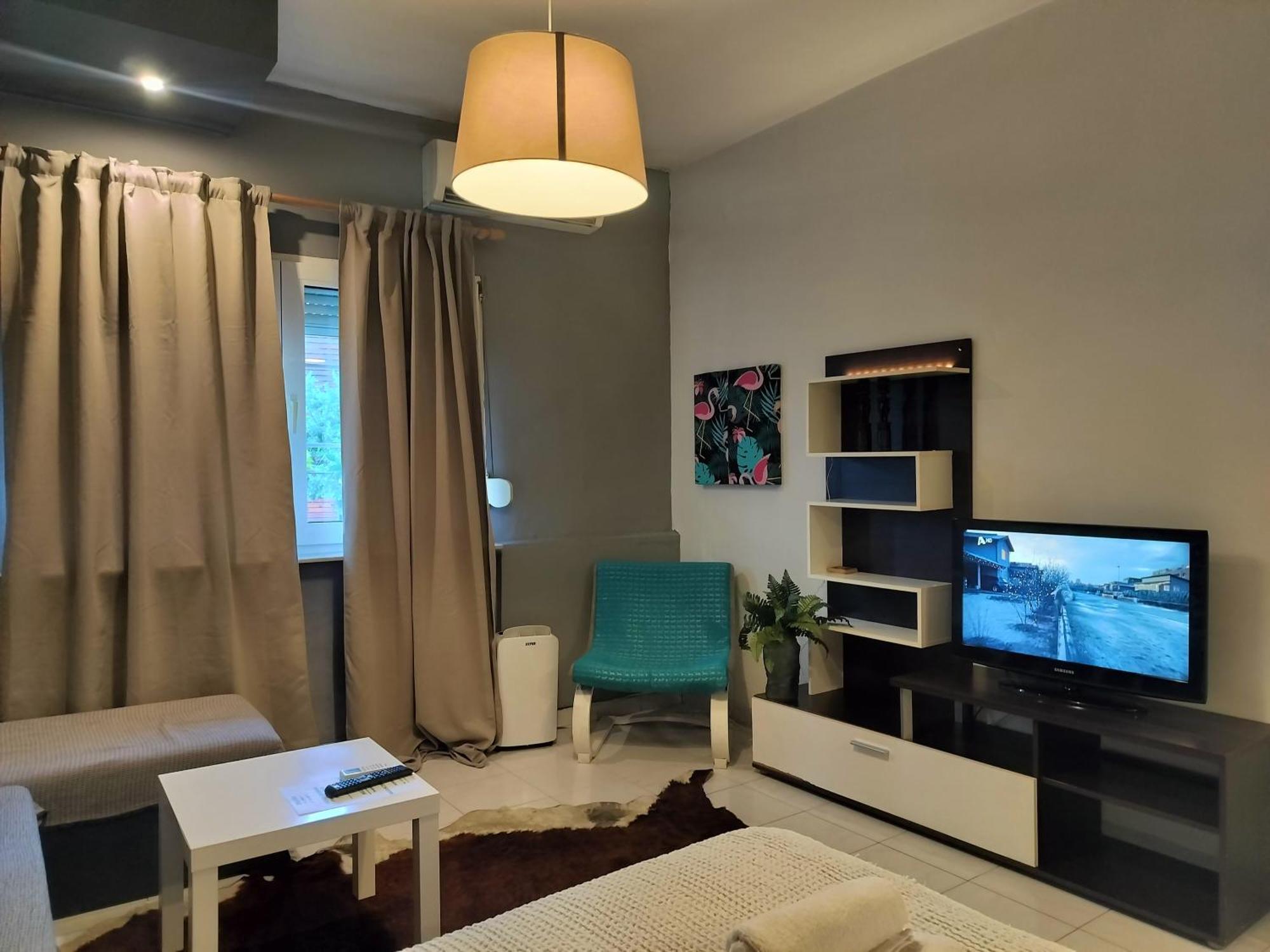 Isalos - Explore Center By Foot - Close To Helexpo, University & Hospital Thessaloníki Ngoại thất bức ảnh